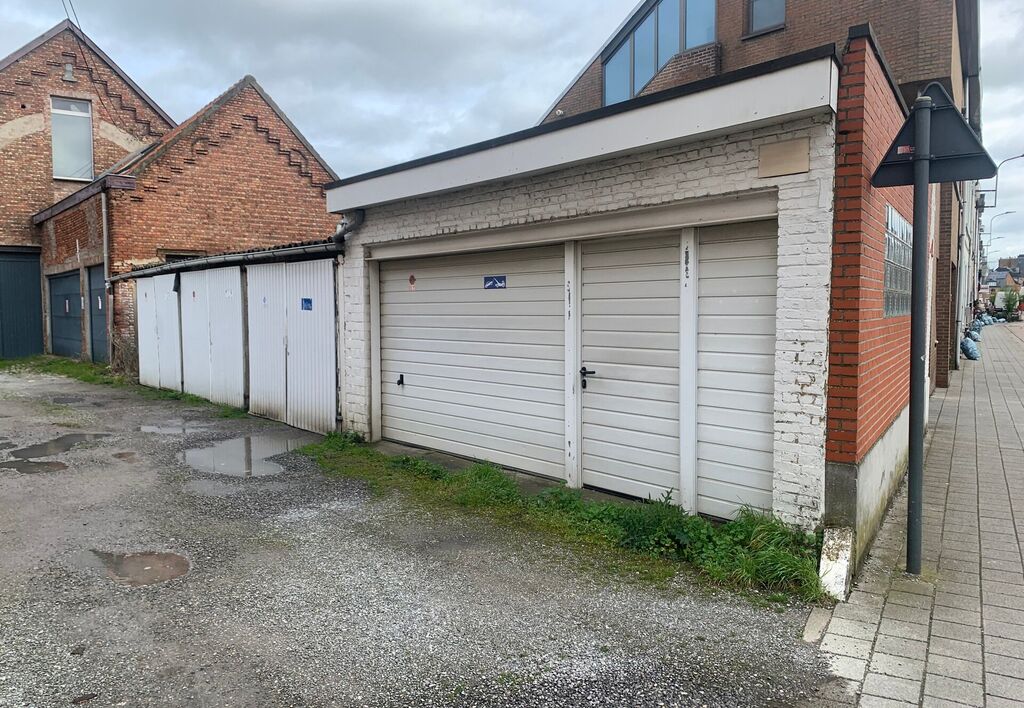 Gesloten garagebox te koop in Mechelen